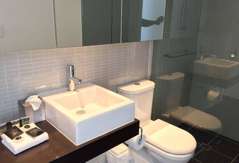 Harbour Town Apartment