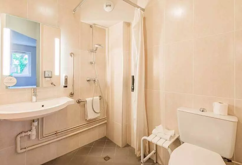 B&b Hotel Colmar Vignobles Ouest