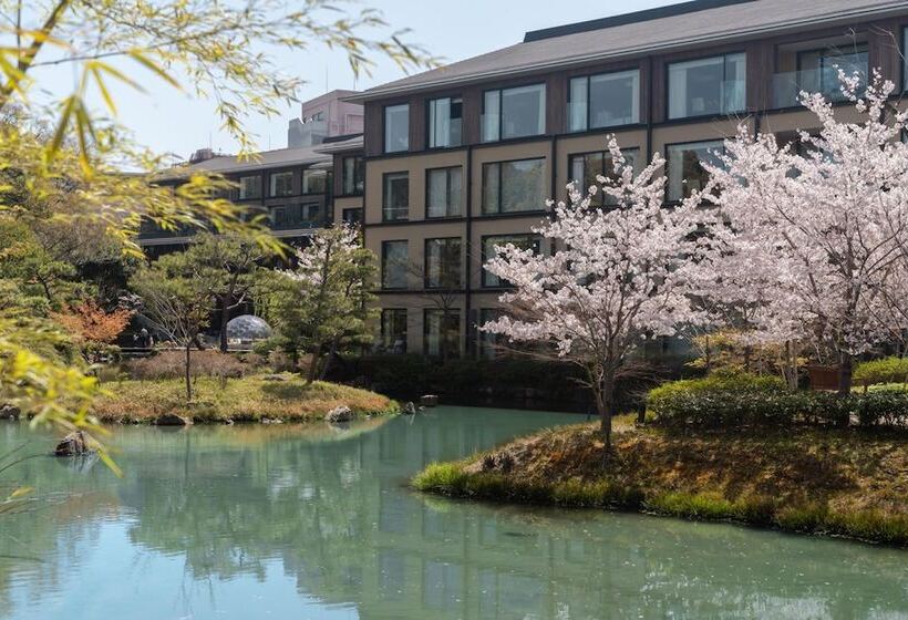 Four Seasons Hotel Kyoto