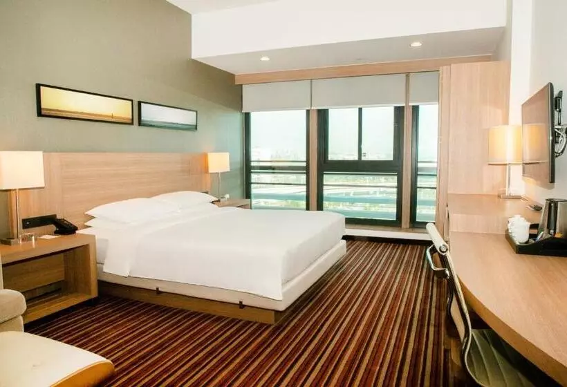Hotelli Hyatt Place Shenzhen Airport