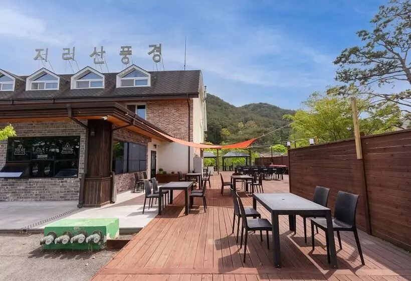 Hotelli Camp Jirisan Parkview