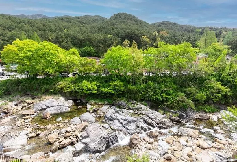 Hotelli Camp Jirisan Parkview