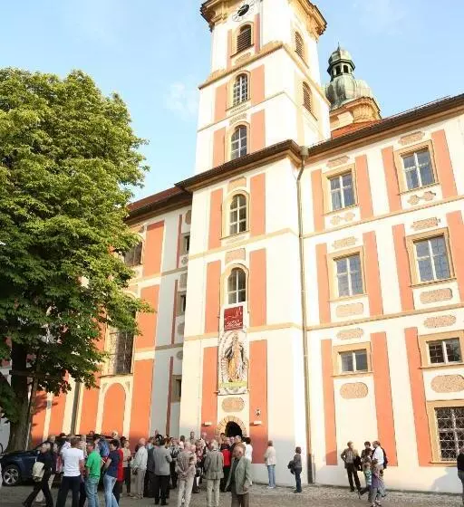 ホテル Kloster Gasthof Speinshart