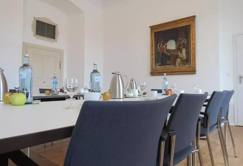ホテル Kloster Gasthof Speinshart