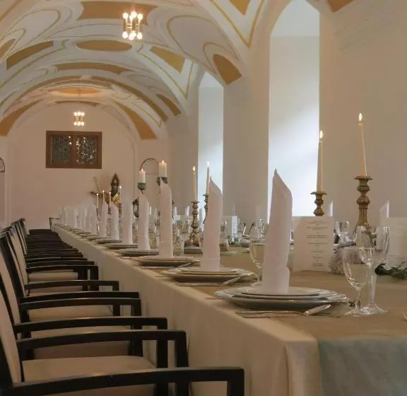 ホテル Kloster Gasthof Speinshart
