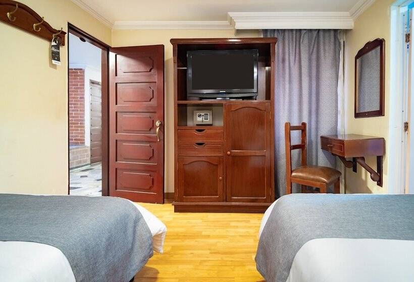 هتل Virrey Central