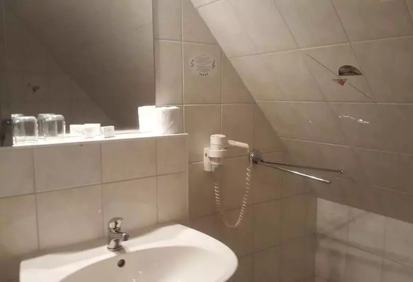 Hotelli Ziegenkrug Schweriner Tor