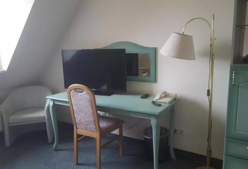 Hotelli Ziegenkrug Schweriner Tor