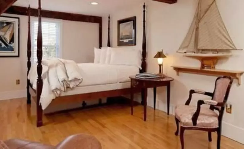 تختخواب و صبحانه Kennebec Inn
