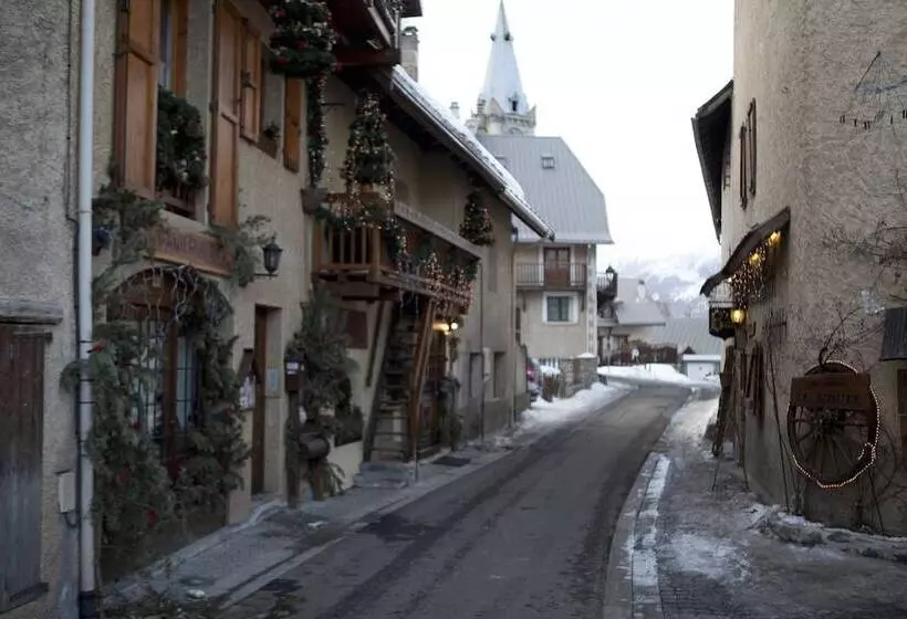 Langley Hotel La Vieille Ferme