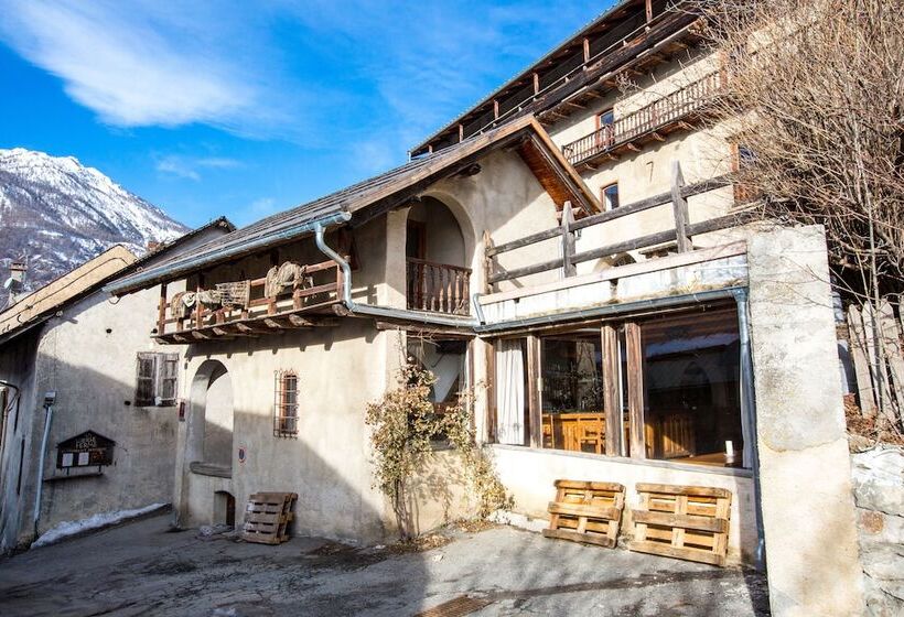 Langley Hotel La Vieille Ferme