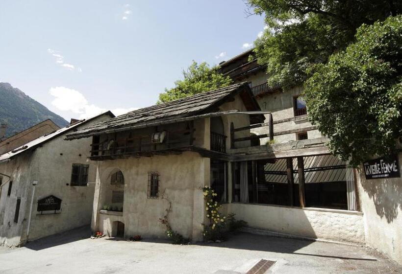 Langley Hotel La Vieille Ferme