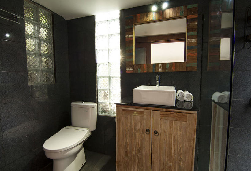 Lembongan Sanctuary Villas