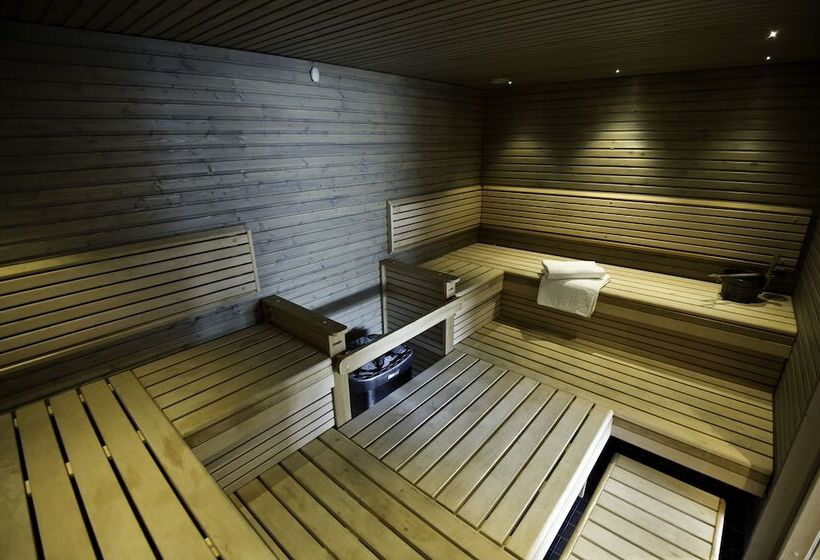 Levi Suites Unna Mànnu