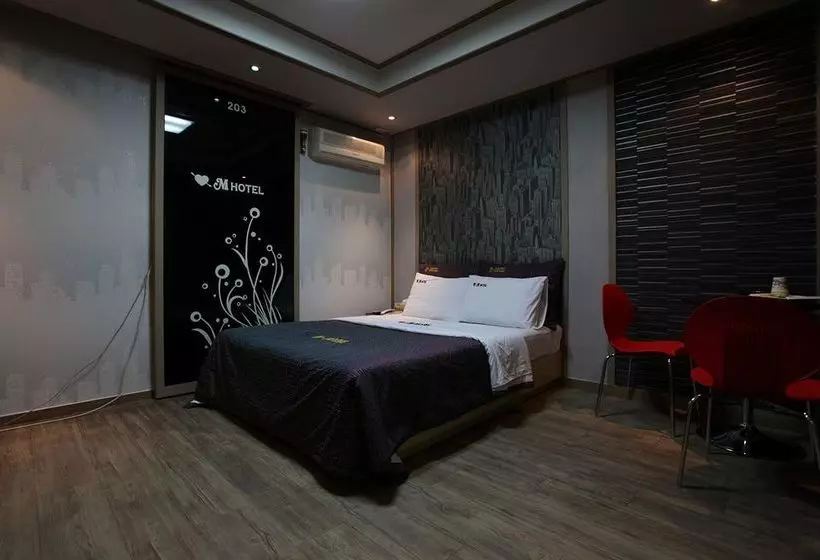 M Motel Songtan