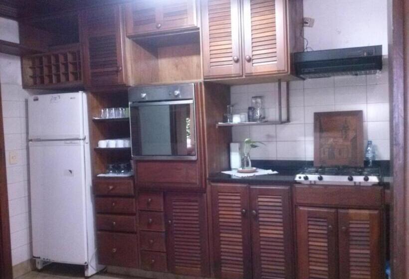 Petit Hotel Caraguata