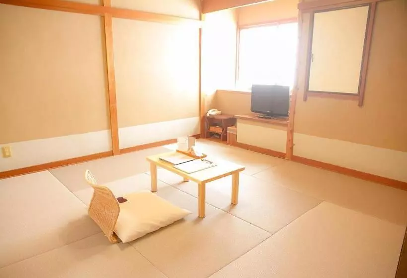 Ryokan Yugawara Retreat Goen No Mori