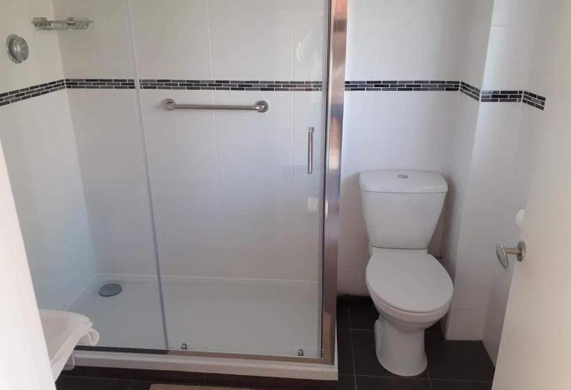 The Bear Inn And Burwash Motel