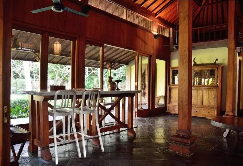 Villa Puri Tupai