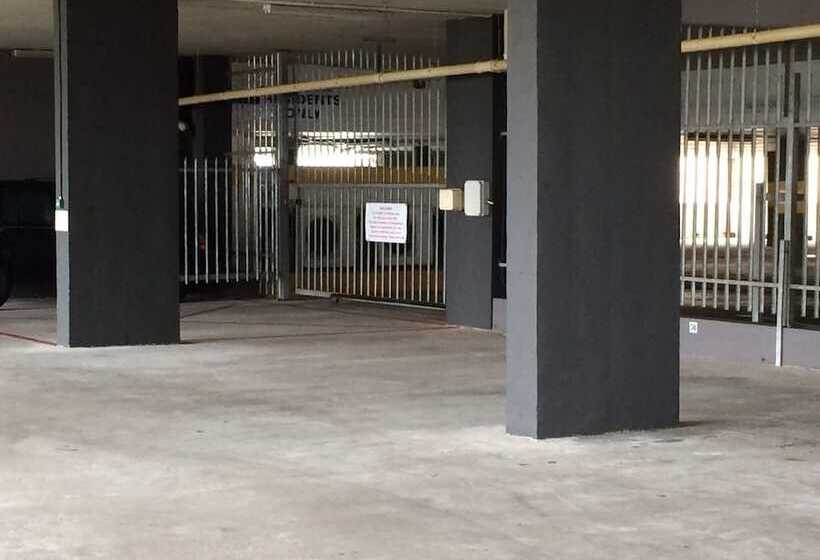 Vista Bonita Apartments