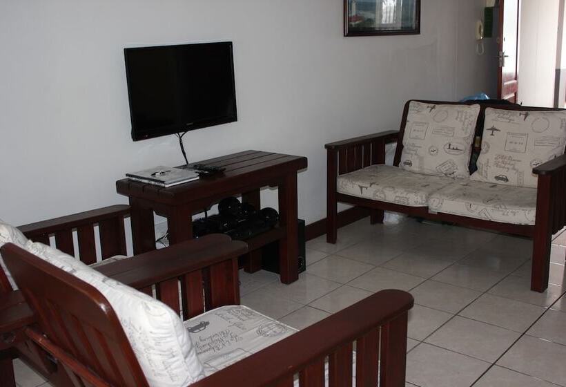 Vista Bonita Apartments