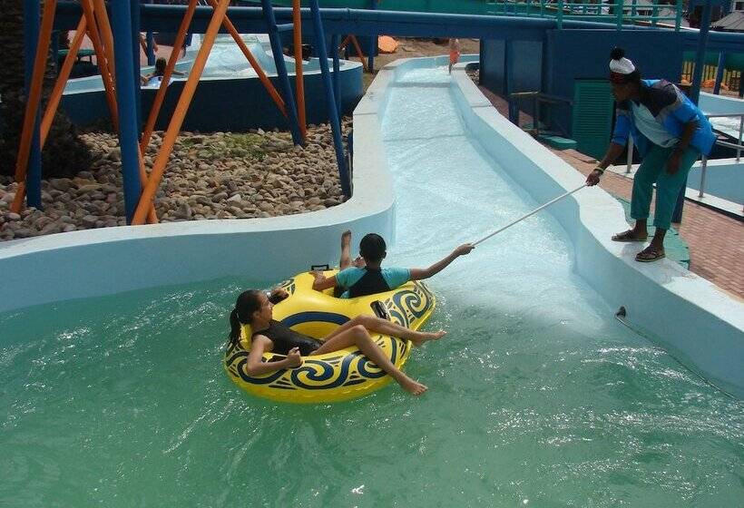 Vista Bonita Apartments