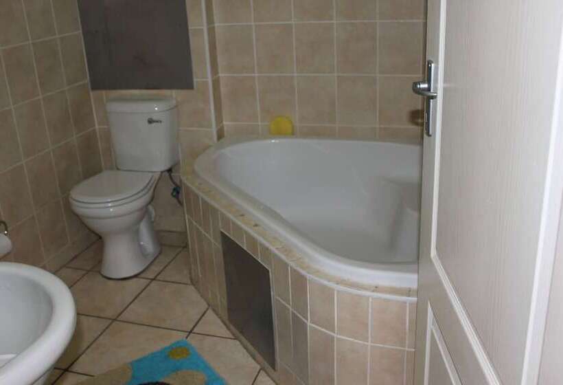 Vista Bonita Apartments