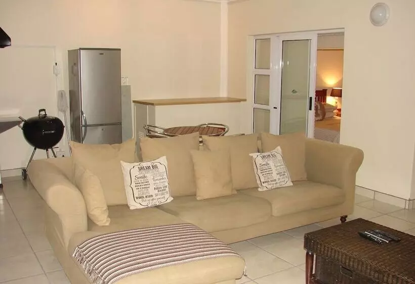 Vista Bonita Apartments