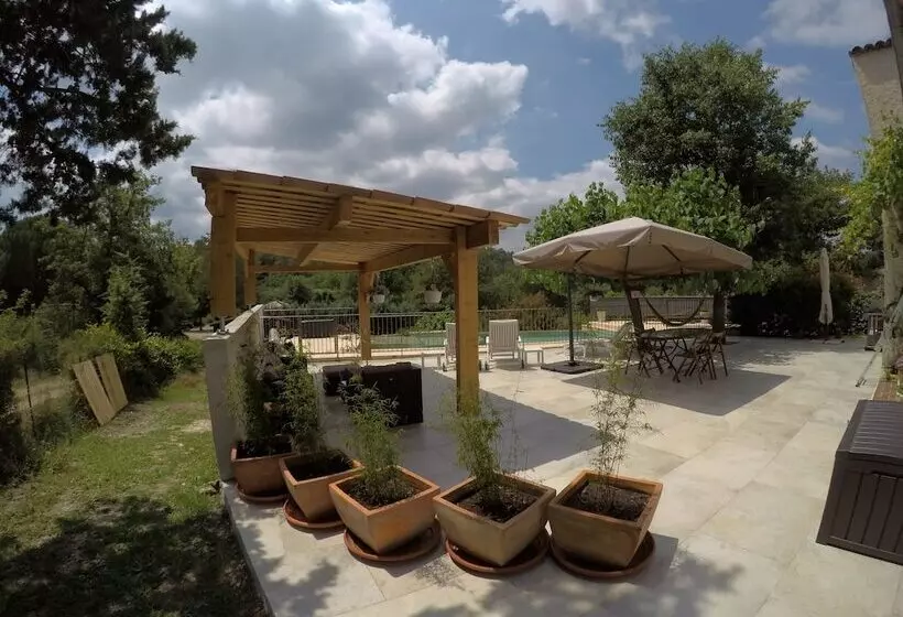 Aamiaismajoitus (B&B) Chambres D Hotes Au Pays De Fayence