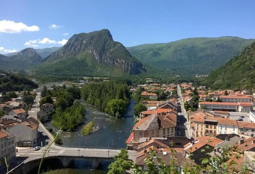 Aamiaismajoitus (B&B) Chambres D Hotes Belle Occitane