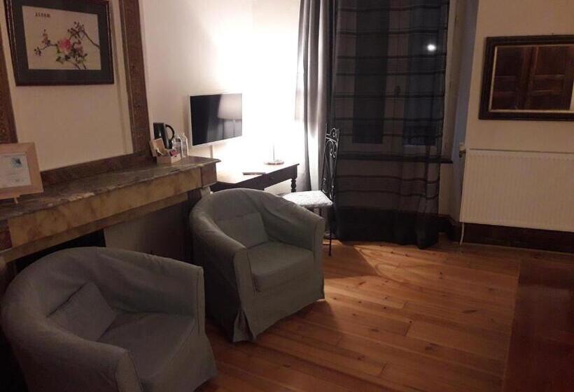 Aamiaismajoitus (B&B) Chambres D Hotes Belle Occitane