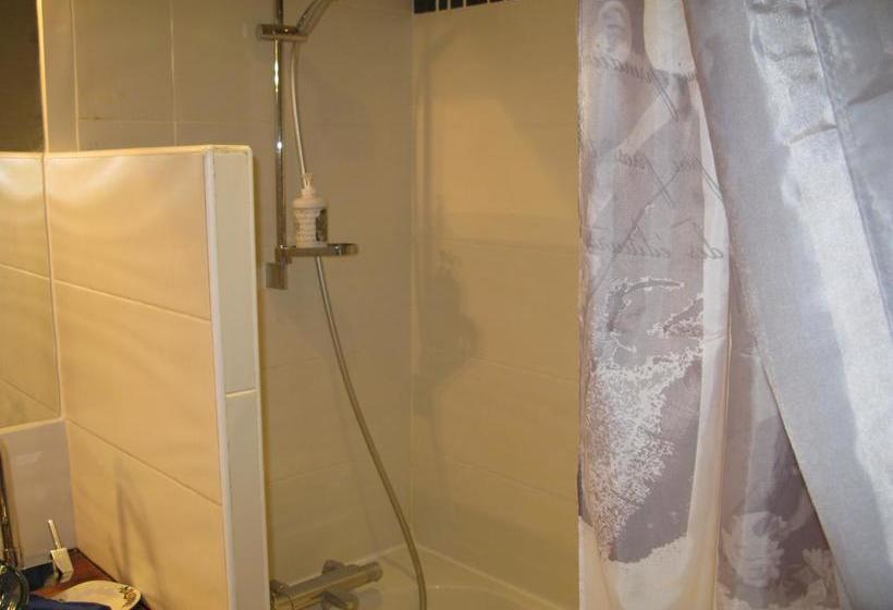 住宿加早餐 Maison D Hôtes L Echoppe & Les Toiles