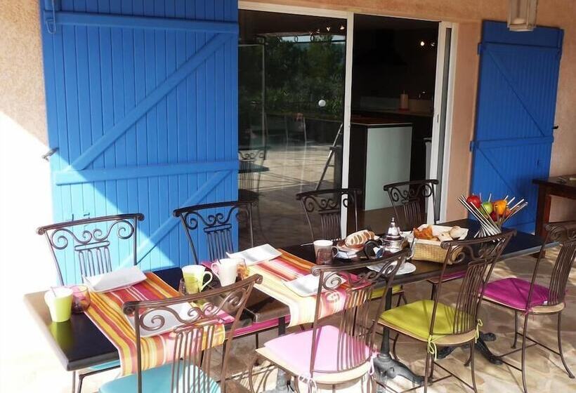 צימר La Bastide Des Selves