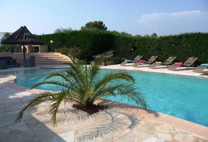 צימר La Bastide Des Selves