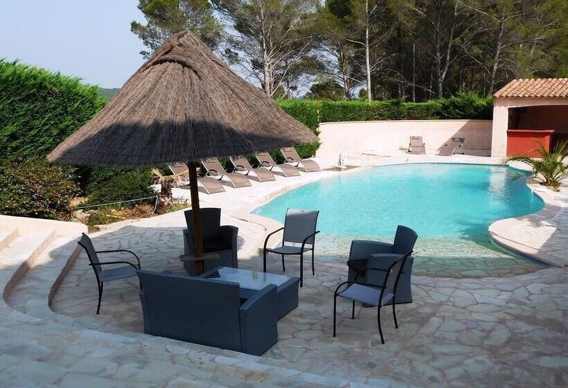 צימר La Bastide Des Selves