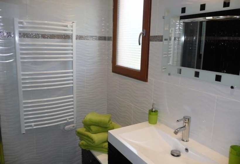 צימר La Bastide Des Selves