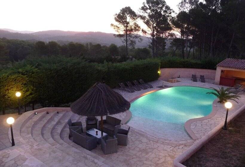 צימר La Bastide Des Selves