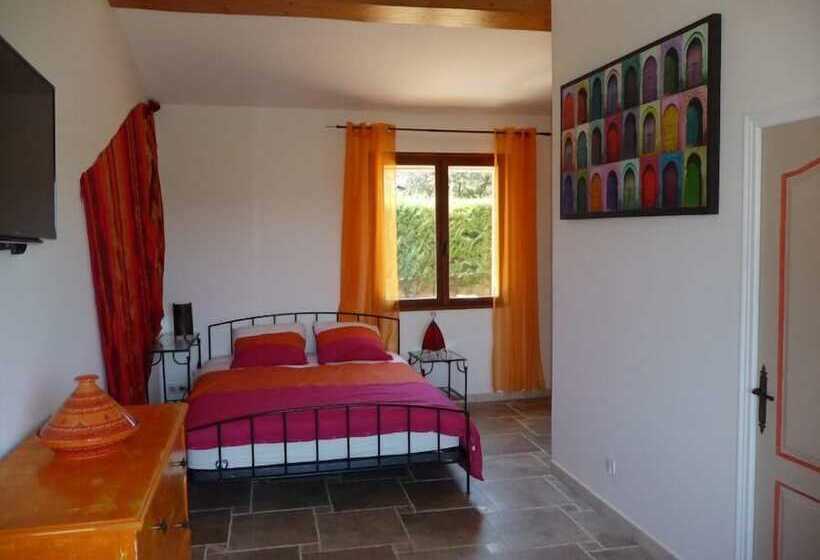 צימר La Bastide Des Selves