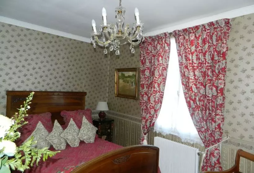 Aamiaismajoitus (B&B) La Ferme Le Merger