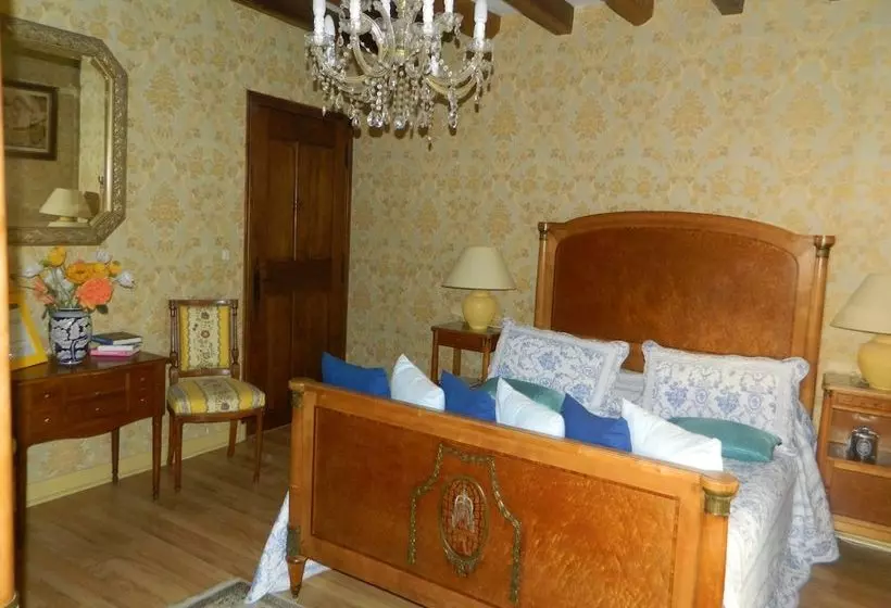 Aamiaismajoitus (B&B) La Ferme Le Merger