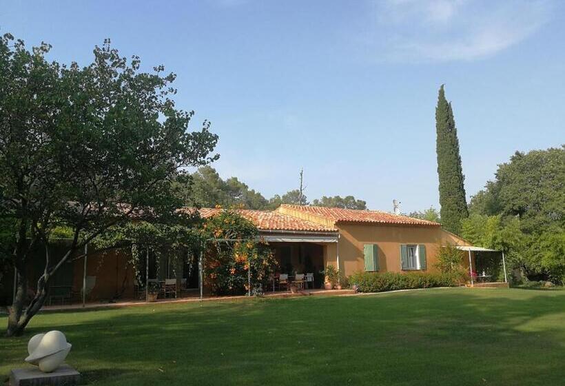 צימר La Genestière