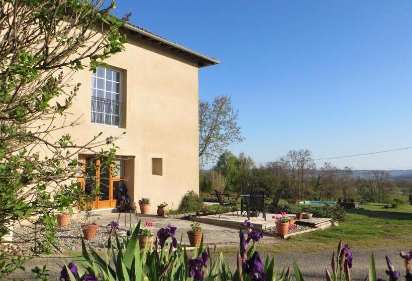 مبيت وإفطار La Maire