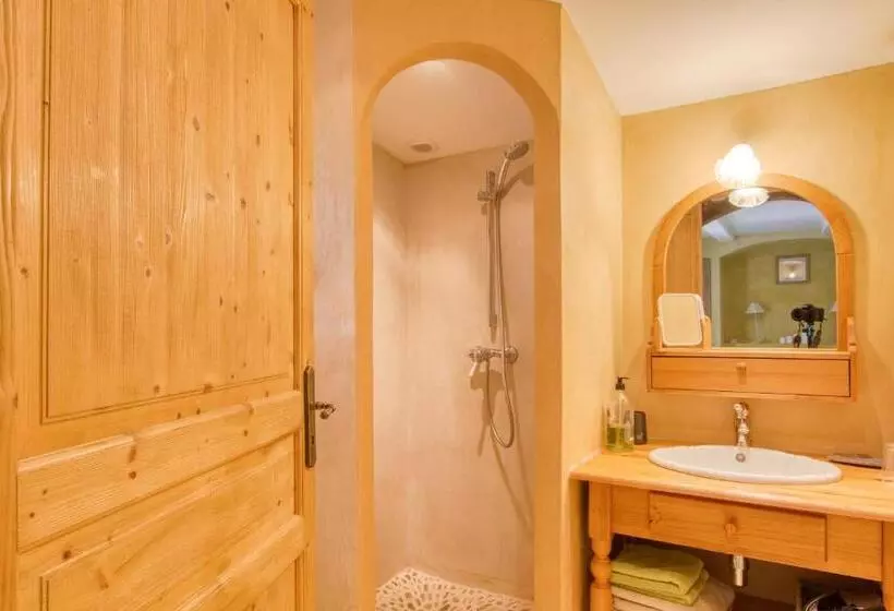 ベッドアンドブレックファースト Chambre D Hôtes Le Mas De La Noria