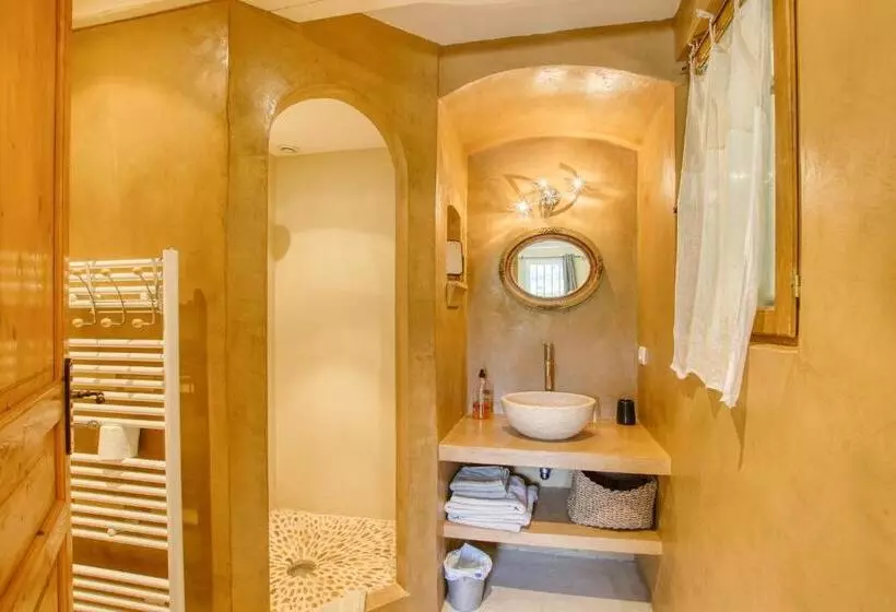 ベッドアンドブレックファースト Chambre D Hôtes Le Mas De La Noria