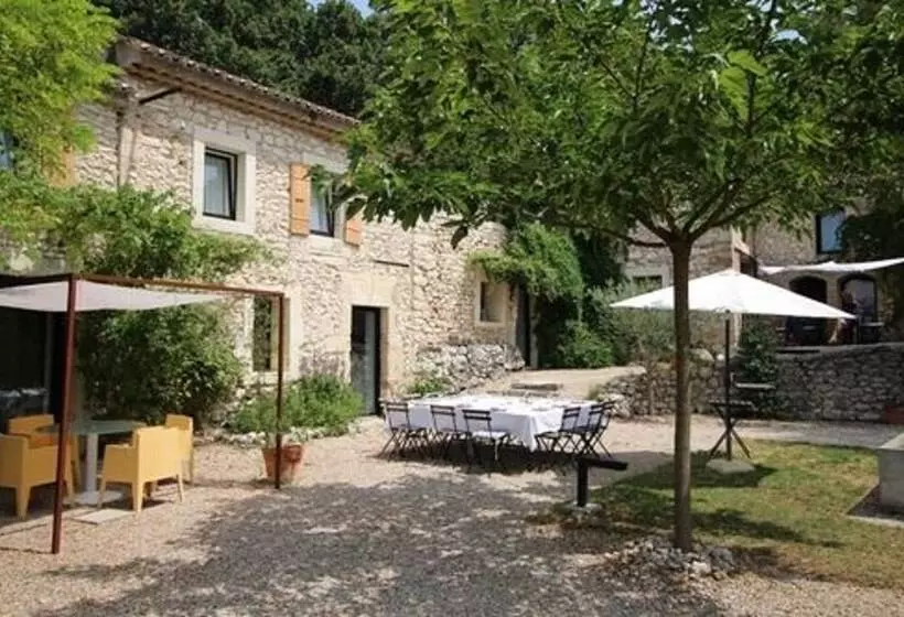 Aamiaismajoitus (B&B) Les Esplanes