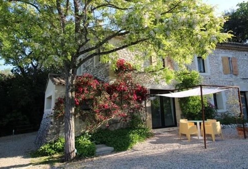 Bed and Breakfast Les Esplanes