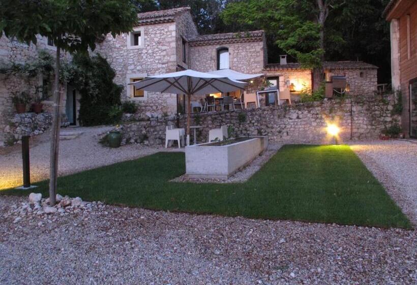 Bed and Breakfast Les Esplanes