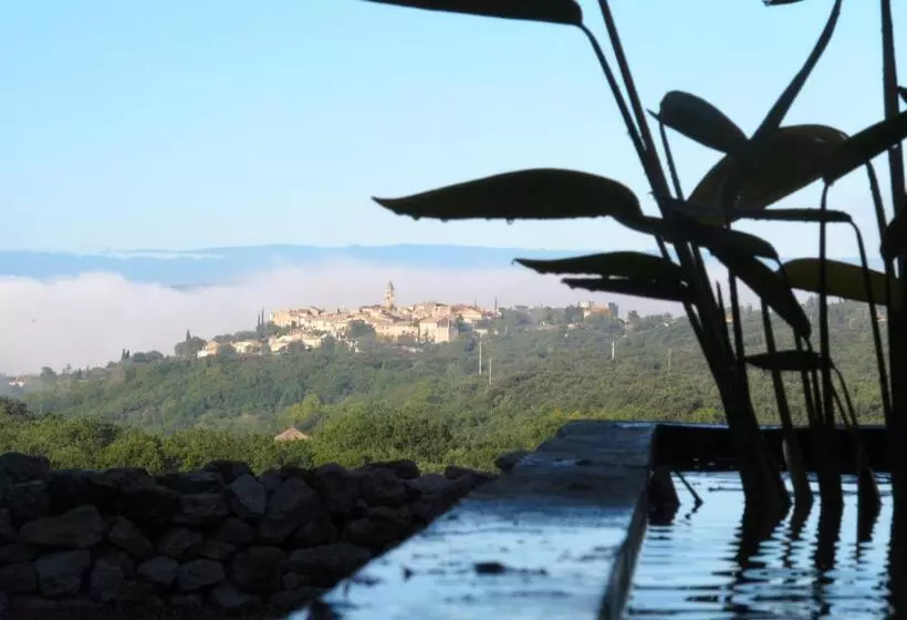 Aamiaismajoitus (B&B) Les Esplanes