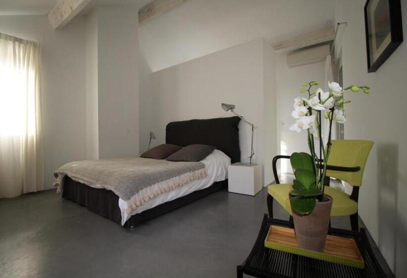 Bed and Breakfast Les Esplanes