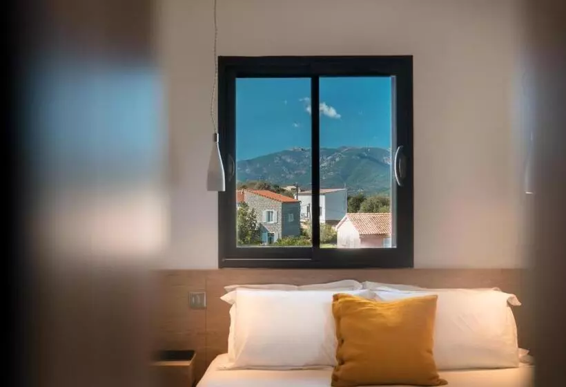 هتل Citta Di Lume Suites & Lofts
